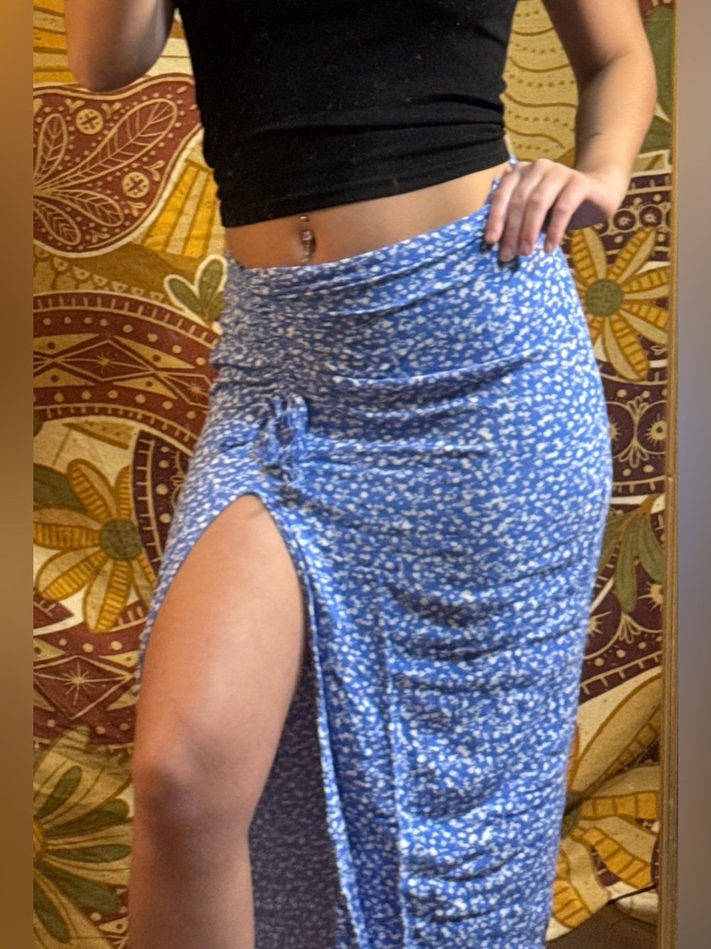 No comment, size medium, blue and white, floral, flowy, skirt, with slit